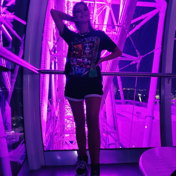 💕Meet Your Posher💕 - Picture 10 of 16